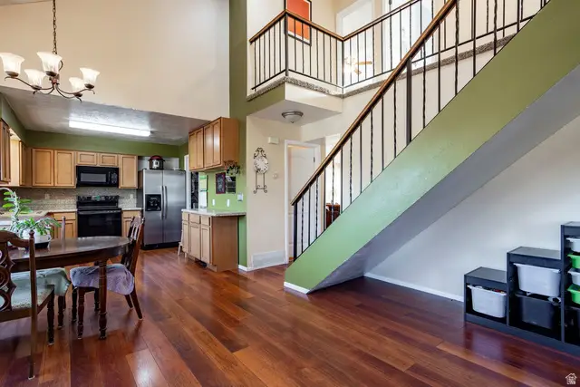 4986 S Hensley Cir, Taylorsville, UT 84129 - #3