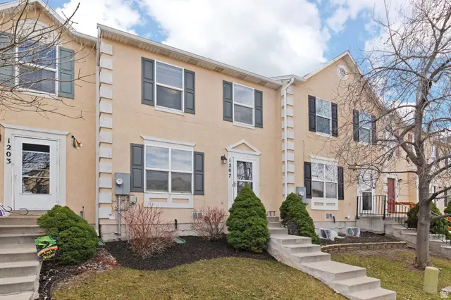 1207 W Torwood Ct S, Murray, UT 84123 - #1