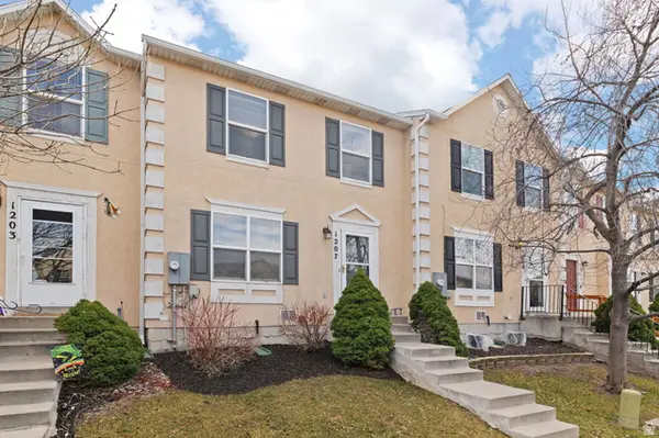 1207 W Torwood Ct S, Murray, UT 84123