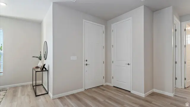 6154 W Sparrow View Dr, South Jordan, UT 84009 - #3