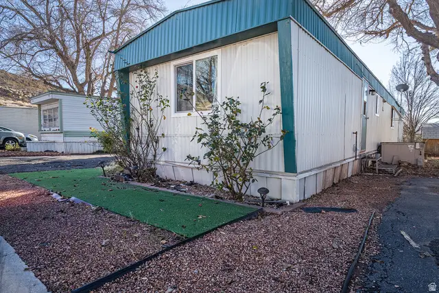 200 E 400 S #5, Washington, UT 84780 - #3