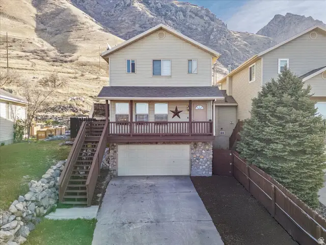 1404 N Spring Mountain Rd E, Springville, UT 84663 - #3