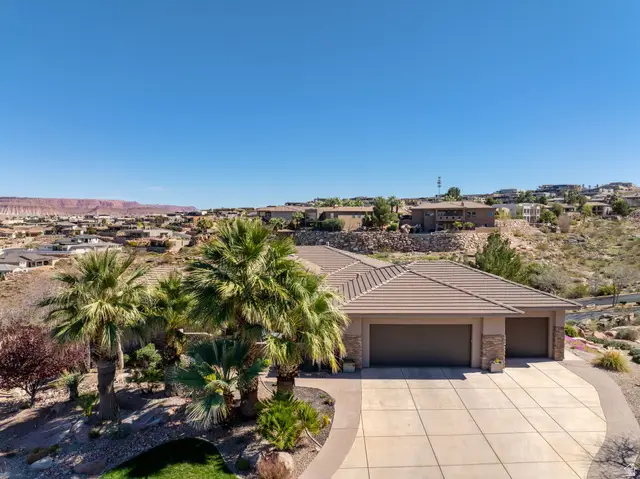 2376 E Stone Crest Cir, Saint George, UT 84790 - #1