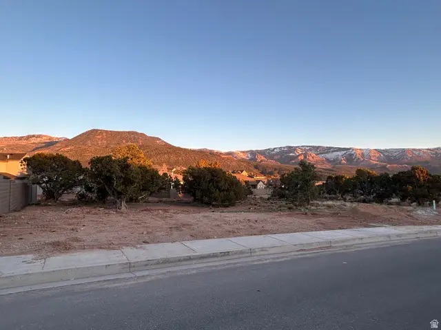 2889 W Rock Rd #110, Cedar City, UT 84720 - #2