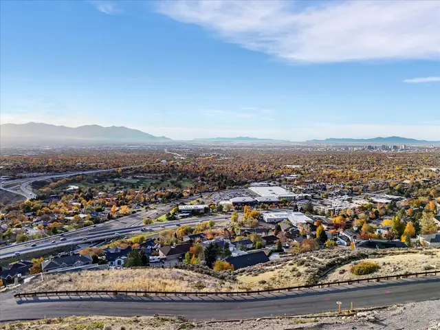 2438 S Cannon Point Dr #9, Salt Lake City, UT 84109 - #2