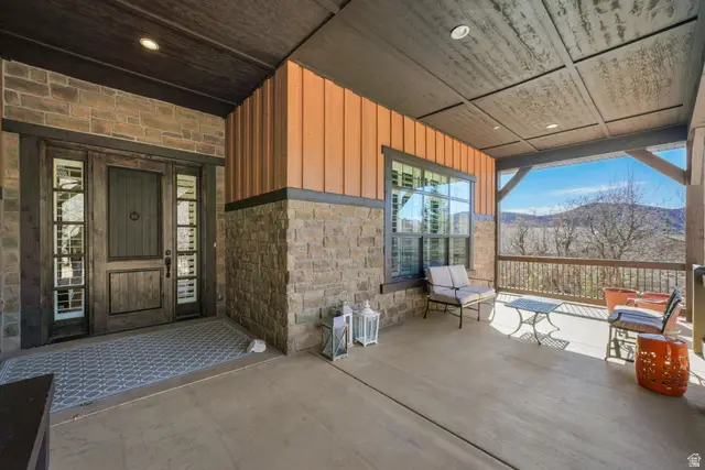 82 N Meadow Dr N, Springville, UT 84663 - #3