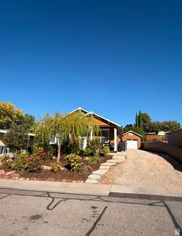 2066 W 1525 N, Saint George, UT 84770 - #1