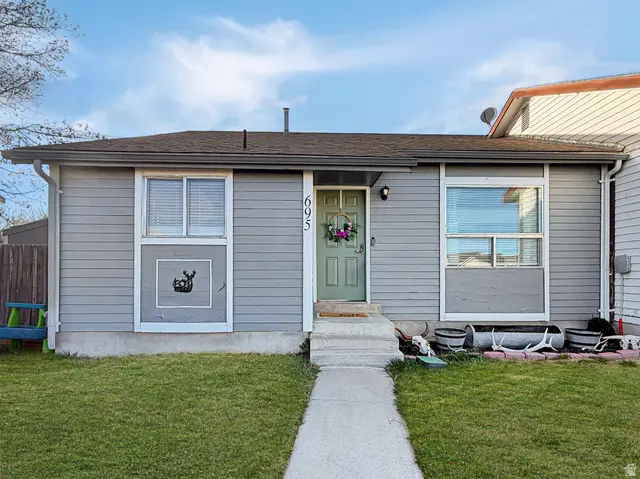 695 N Orange Ct, Castle Dale, UT 84513 - #2