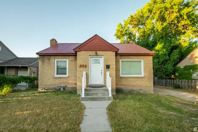 252 E 1000 N, Logan, UT 84321 - #1