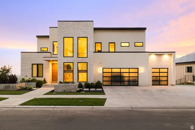 343 W Bay Dr, Vineyard, UT 84059 - #1