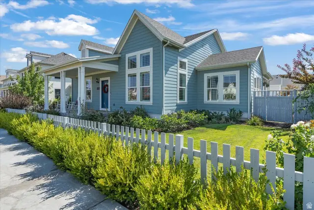 10858 S Porcini Dr, South Jordan, UT 84009 - #3