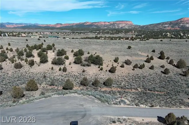1825 E Eagle Ridge Cir #15, Hatch, UT 84735 - #1