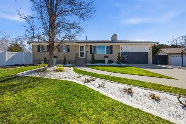 2140 E Nye Cir S, Cottonwood Heights, UT 84121 - #3