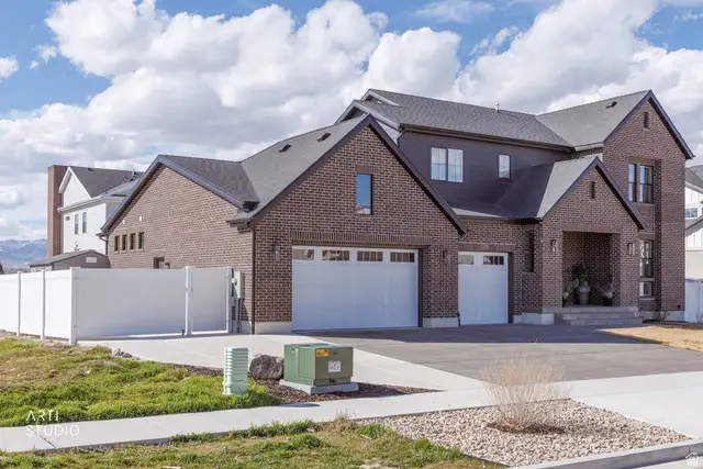 11708 S Engelmann Dr, Draper, UT 84020 - #2