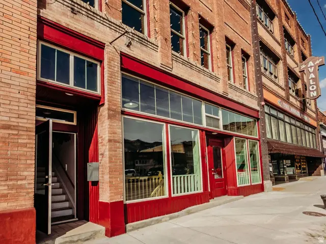 182 S. Main St, Helper, UT 84526 - #3