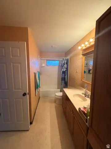 95 W Durfee St S, Grantsville, UT 84029 - #3