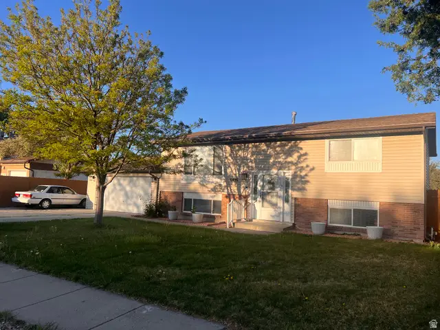 6695 S Somerset Dr, West Jordan, UT 84084 - #3