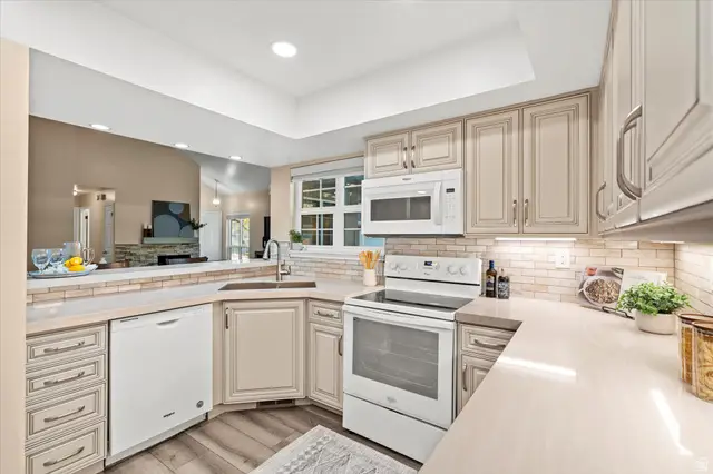 888 E 6895 S, Midvale, UT 84047 - #2