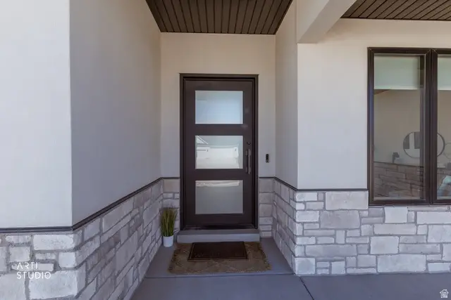 7263 W Hall Crossing Dr, Herriman, UT 84096 - #3