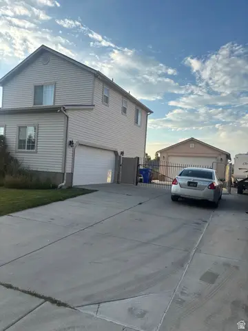 1855 E Boulder St, Eagle Mountain, UT 84005 - #2