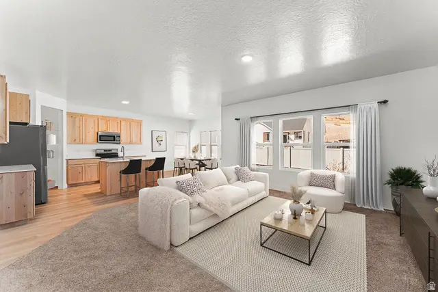 1544 S Windsong Dr, Santaquin, UT 84655 - #3