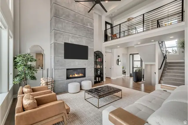 8017 S Red Baron Ln, West Jordan, UT 84081 - #2