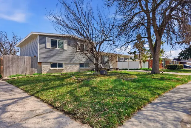 5101 Leisure Ln, Taylorsville, UT 84129 - #3