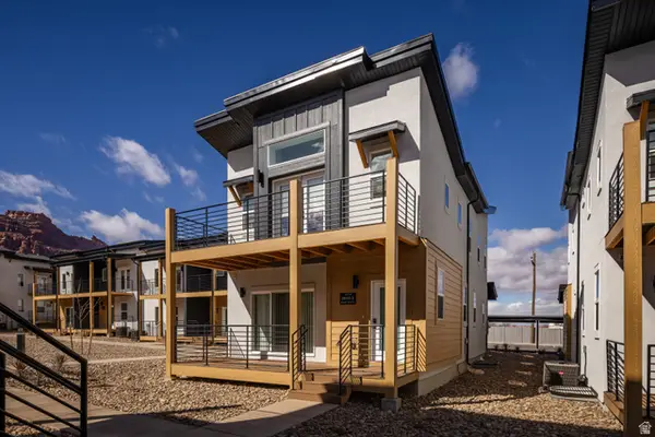 2910 E Desert Sol Ct, Moab, UT 84532