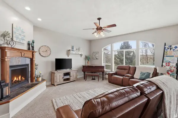 366 E 6600 S, Hyrum, UT 84319