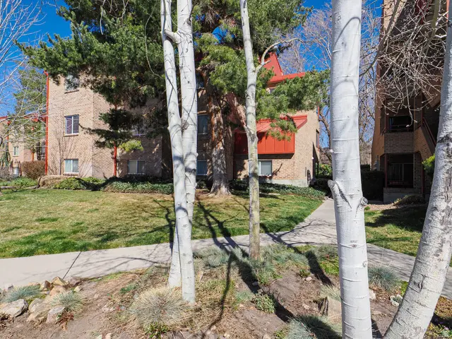 4836 S Highland Cir #504, Holladay, UT 84117 - #2