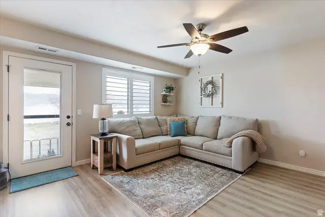 1818 W 5050 S, Roy, UT 84067 - #3