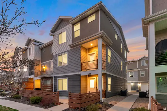3673 W Golden Sky Ln S, South Jordan, UT 84009 - #1