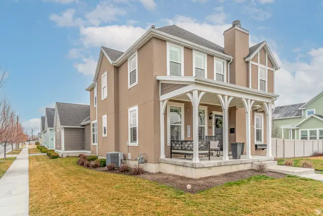 356 N Apple Leaf Ave, Kaysville, UT 84037 - #3