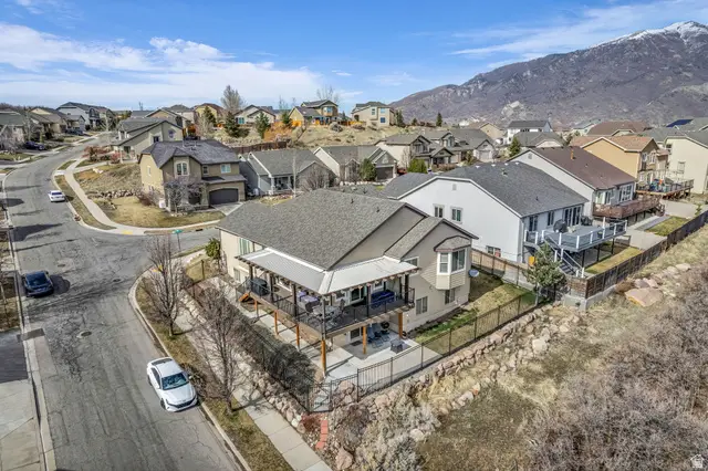 2158 E Bald Eagle Ct S, Draper, UT 84020 - #3