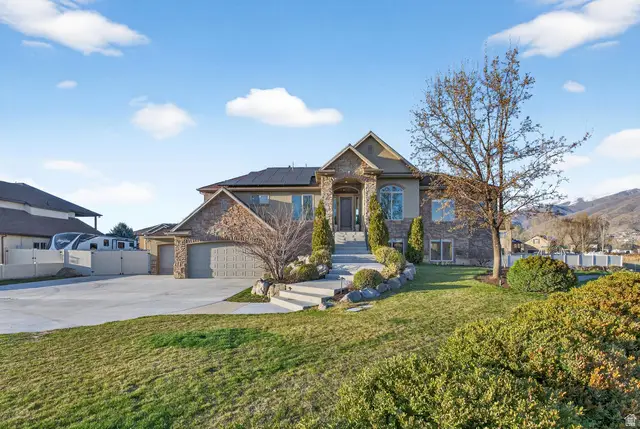 1882 W Old Fort Cir, Farmington, UT 84025 - #2