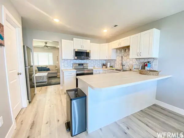 942 N Newberg Dr #2, Garden City, UT 84028