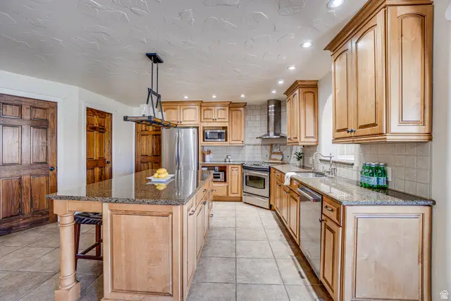 8088 W Canyon Rd, Herriman, UT 84096 - #3