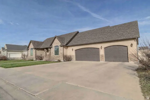 85 S Constitution Dr, Roosevelt, UT 84066 - #3