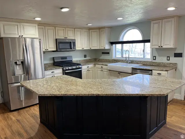 315 N 500 E, Salem, UT 84653 - #3