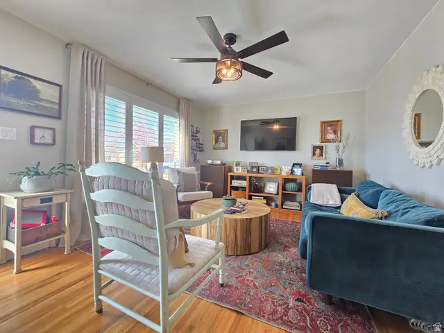 669 E Darling Cir S, Ogden, UT 84403 - #2