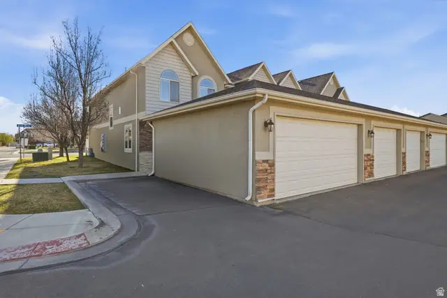 213 E Tamarak Cir, Lehi, UT 84043 - #1