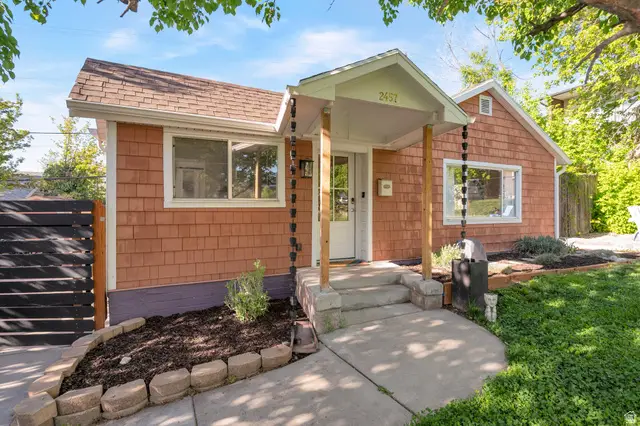 2457 E E 2100 S, Salt Lake City, UT 84109 - #2