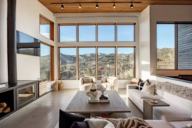 3682 Sunridge Dr, Park City, UT 84098 - #2