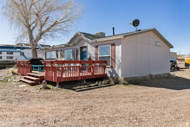 200 N Ethan Allen, Big Water, UT 84741 - #3