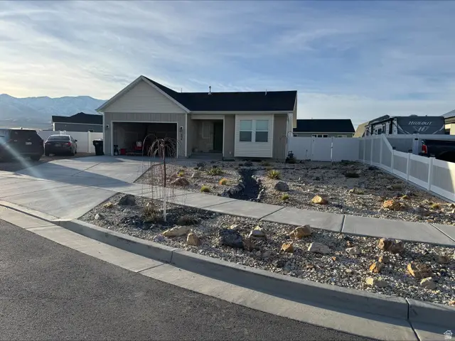 694 W Jedediah Way S, Grantsville, UT 84029 - #1