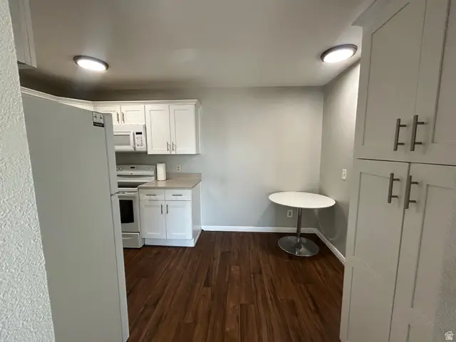 330 E 700 S #L-208, Salt Lake City, UT 84111 - #2