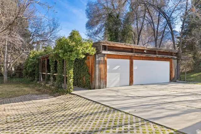 6019 S 2180 E, Holladay, UT 84121 - #1