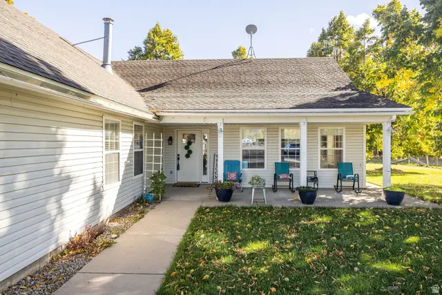 883 E 11000 S, Avon, UT 84328 - #1