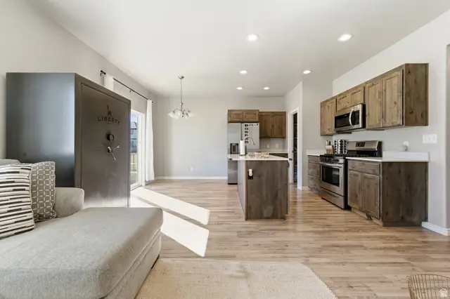 654 N 2560 E, Spanish Fork, UT 84660 - #2