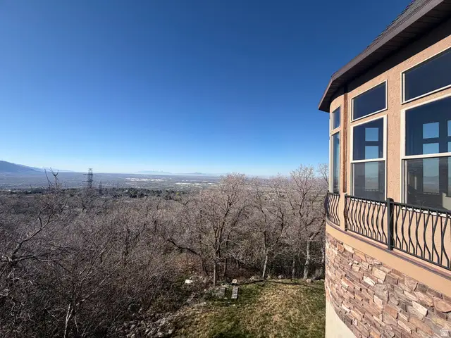 5055 N Waterfall Dr W, Pleasant View, UT 84414 - #2